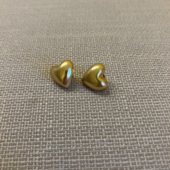 BEST Roxanne Assoulin The Puffy Heart Stud Earrings Gold - Picture 4 of 5